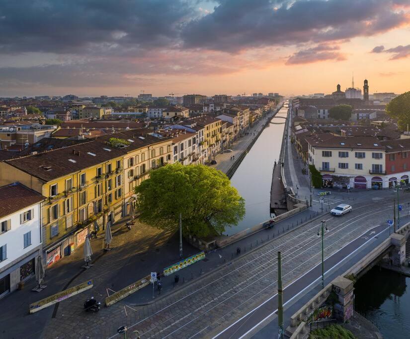 Navigli - Downtown - Duomo Spacious Two Bedroom Apartment - Close To Metro - Ac - Wi-Fi Milano Dış mekan fotoğraf